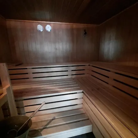 בית נופש Haus Paznaun *