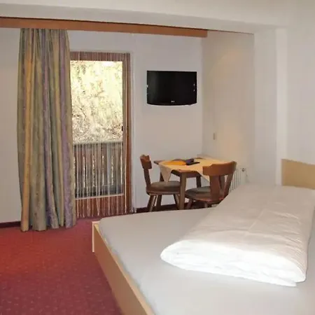 Haus Paznaun קאפל