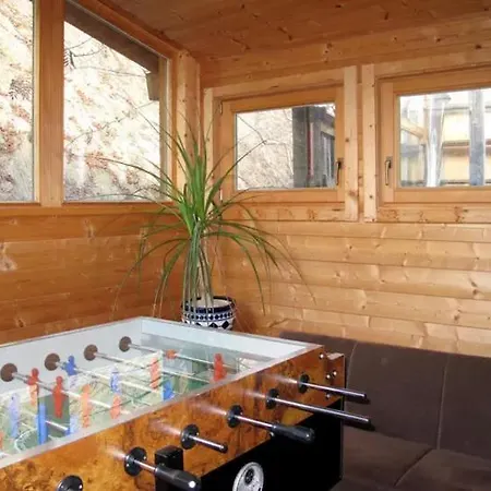 Haus Paznaun بيت للعطل كابل