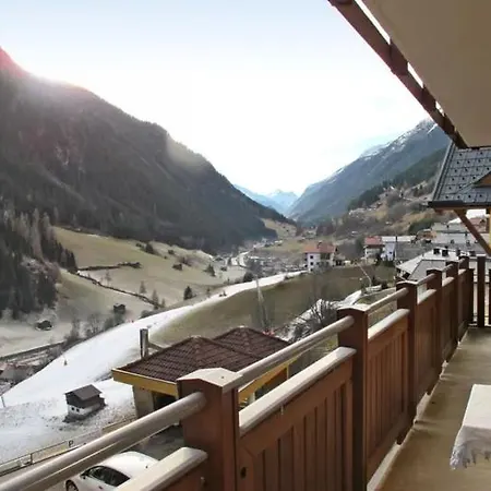 Haus Paznaun בית נופש קאפל